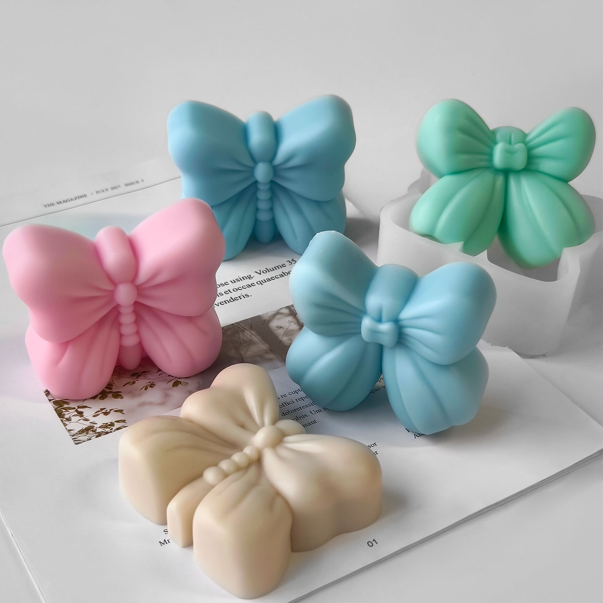 Vlinder Aroma Kaars Gips Ornam - Soap Making Essentials recensie en prijs